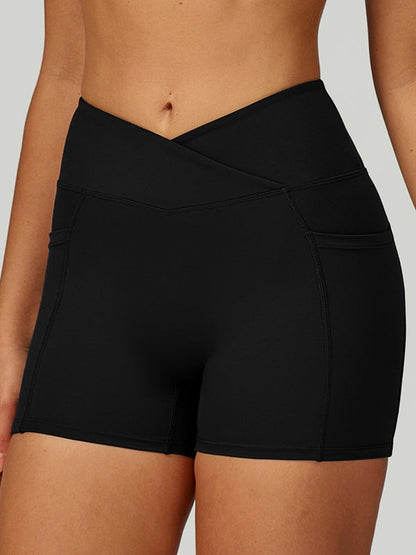 BUYCO Female V shape-waist Pocket Shorts