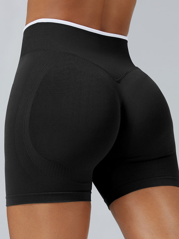 BUYCO Female Stripes Seamless High-rise Shorts