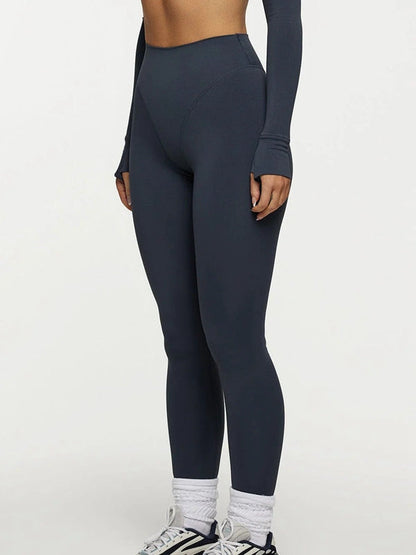 BUYCO Female Super Twist Thumbhole Cropped Top