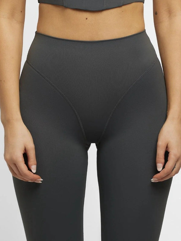 BUYCO Female Super Twist Thumbhole Cropped Top