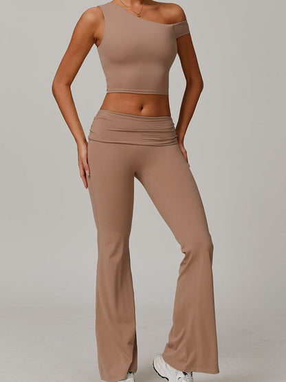 BUYCO Female Unique Cutout Short Tracksuit