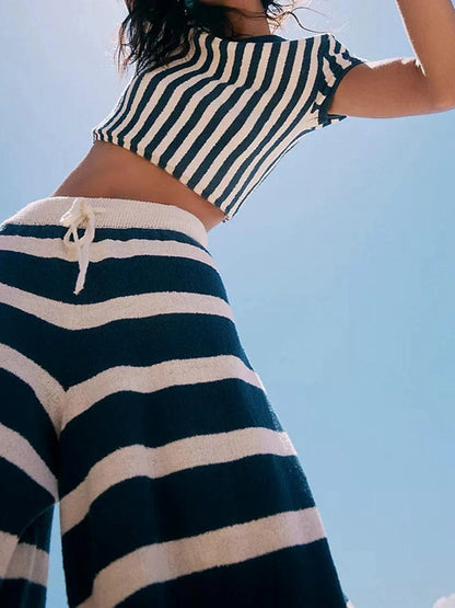 BUYCO Female Fitted Contrast Color Stripes 2-Pieces Cover-up Without Bikini