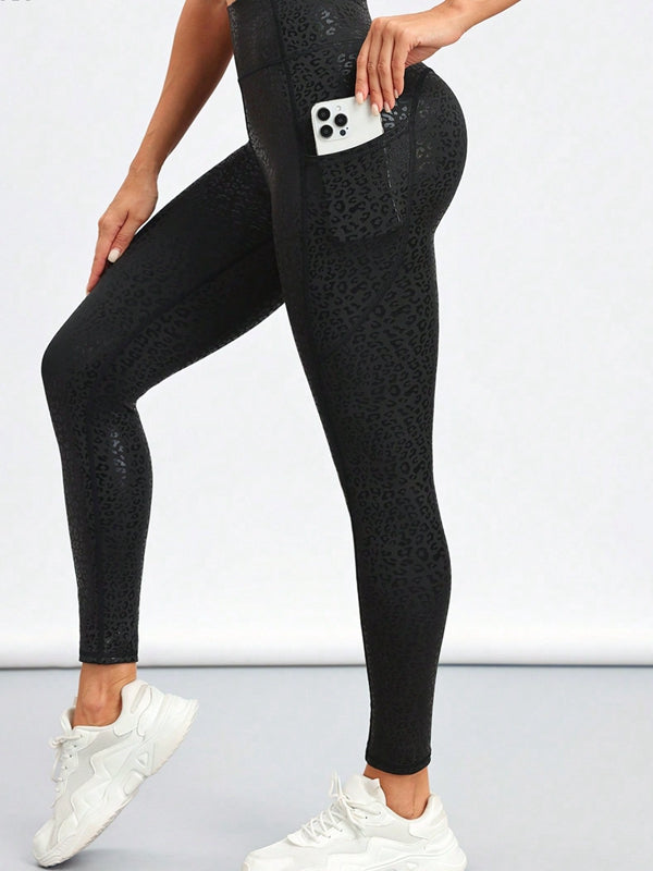 BUYCO Female Fitted Faux Leather Leopard Print Pocket Leggings