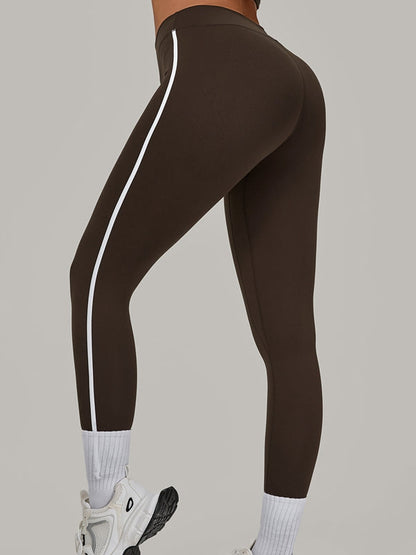 BUYCO Female Contrast Color Stripe Tank