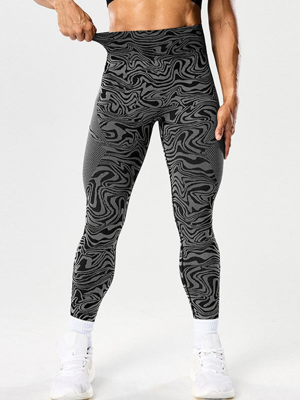 BUYCO Female Fitted Faux Leather Leopard Print Leggings