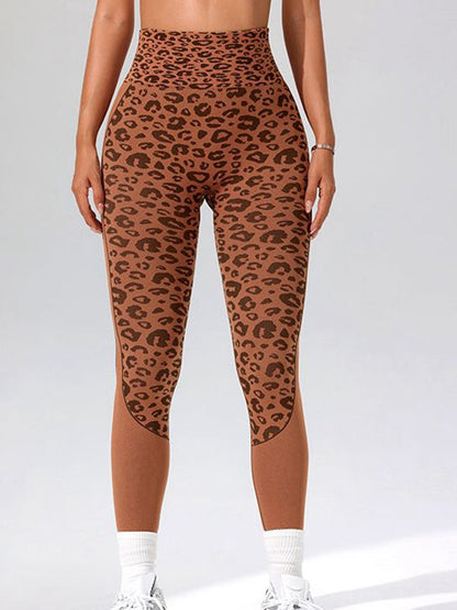 BUYCO Female Seamless Leopard Print Modern Fit Leggings