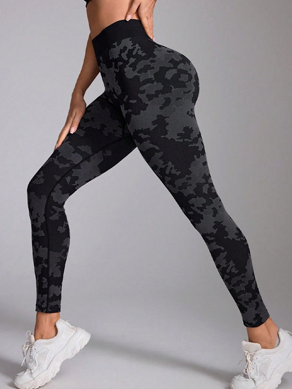BUYCO Female Seamless Camouflage Modern Fit Leggings