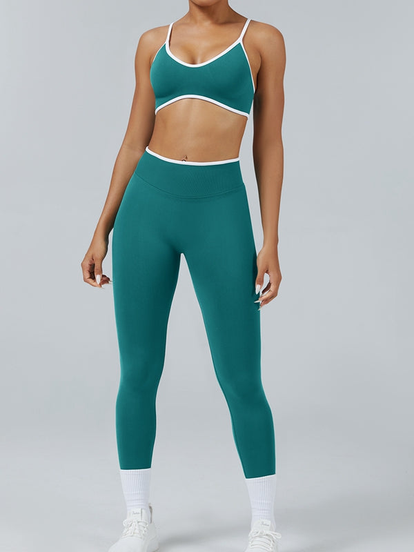 BUYCO Female Stripes Seamless High-rise Short Tracksuit