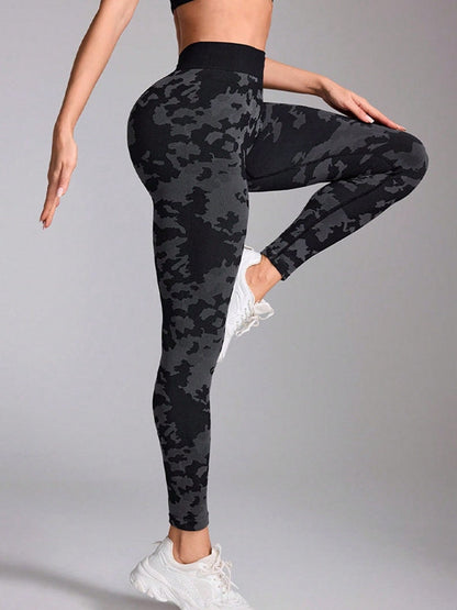 BUYCO Female Seamless Camouflage Modern Fit Leggings