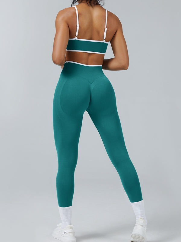 BUYCO Female Stripes Seamless High-rise Short Tracksuit