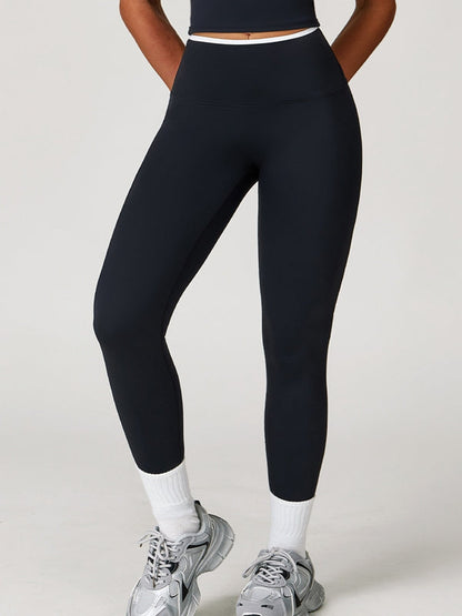 BUYCO Female Contrast Color Stripe High-rise Shorts