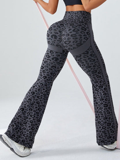 BUYCO Female Seamless Leopard Print Flare Fit Leggings